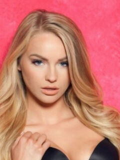 Staci Carr
