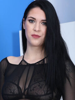 Sarah Simons