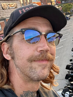 Bryan Gozzling