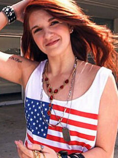 Miranda Mills