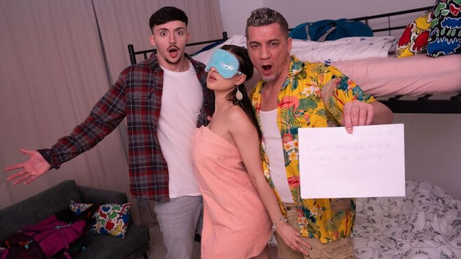 Fake Hostel - Billie Star - Steve Q - Yeri Blue - Blindfolded and Wronged / 26.06.2024