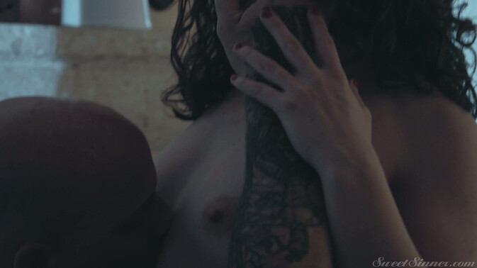 Sweet Sinner - Derrick Pierce - Victoria Voxxx - Tattooed Temptress: A Pornstar's Pleasure / 10.10.2023