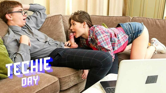 Club Sweethearts - Fomgosha Haynes - Janyk Brones - Hardcore Blowjob and Cumshot with Shaved Brunette Fomgosha Haynes / 03.10.2023