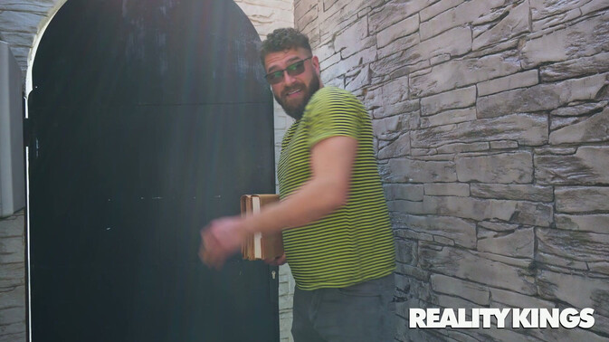 Teens Love Huge Cocks - Xander Corvus - Angie Lynx - Teaching Angie the Ways of Anal / 14.04.2024