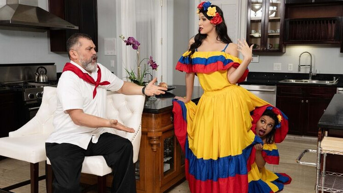 Trans Angels - Jessy Dubai - Zariah Aura - Pierced and Tattooed Shemale Seduction / 08.03.2024