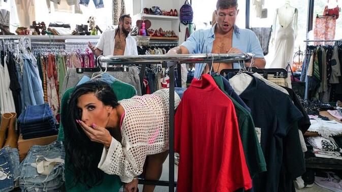 Brazzers - Oliver Flynn - James Angel - Sandy Love - Kiss and Spank My Athletic Brunette Ass! / 24.09.2023