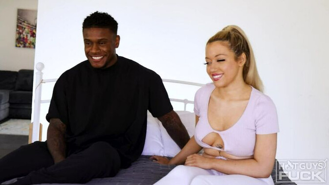 Hot Guys Fuck - Francesca Rossi - Calvin Beckham - Big Tits and Blonde Hair: Francesca Rossi Seduced by Calvin Beckham / 08.01.2023