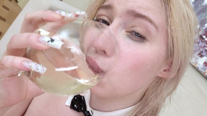 Erika Korti Studio - Steve - Willy Regal - Kira Viburn - Pimpal Bill - Marty Dope - Markus Weles - 18-year-old Kira Viburn, a sexy teen, experiences an unforgettable DPP gangbang with 5 tremendous cocks: ATM, ATP, deepthroat, and facefucking humiliation E