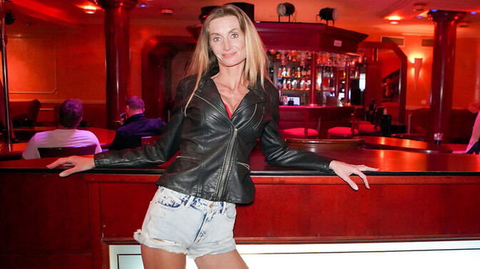 MYLF X Series - Mia - Eveline Magic - Mia L - Hans - Azoe - Darren - Thong and Cum - A Sexy Reality / 07.12.2022