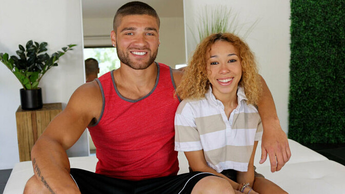 Hot Guys Fuck - Mike Cain - Rachel Skye - Tiny Starlet Rachel Skye Faces Off Against Big Mike / 02.10.2021