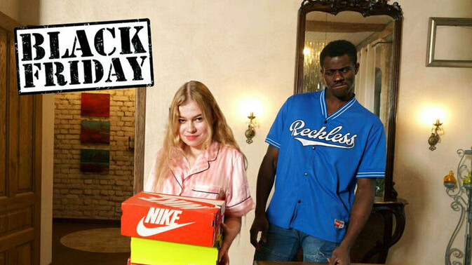 Club Sweethearts - Romeo Red - Miu Meo - Tattooed European Teen's Blowjob Bash / 24.11.2022