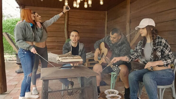 Sneaky Sex - Raul Costa - Mina Von D - Mina's POV Pussy Licking Party / 11.11.2022