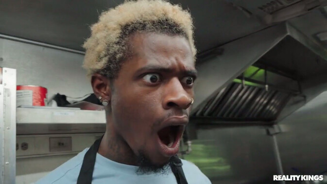 Sneaky Sex - Violet Gems - Damion Dayski - Willow Ryder - Cumshot Fiesta with Violet and Friends / 17.11.2022