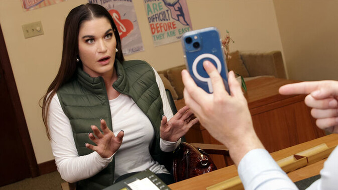 Perv Principal - Peter Green - Kendra Heart - Big Tits in the Principal's Chair / 09.11.2022