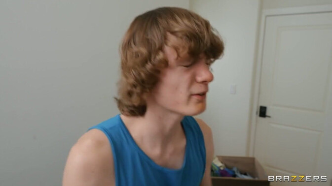 Brazzers - Van Wylde - Jaymee Green - Spikey Dee - GF's Dirty Little Secret: Cheating on My Roommate! / 16.11.2022