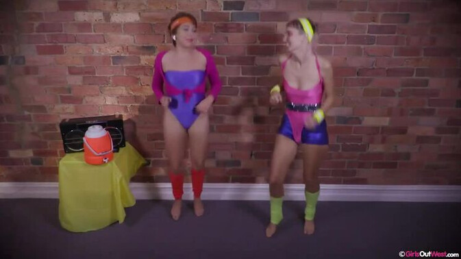 Girls Out West - Ray - Ripley - Big Tits & Big Asses: Ray & Ripley's Wild Ride / 13.08.2021