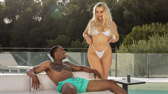 Big Naturals - Jesus Reyes - Gina Varney - Sizzling Sun and Sexy Buns / 23.06.2023