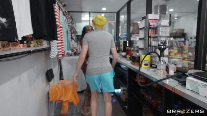 Brazzers - Jimmy Michaels - Jordyn Falls - Gaby Ortega - The Unstoppable Big Cock Blowjob Experiment / 02.10.2022