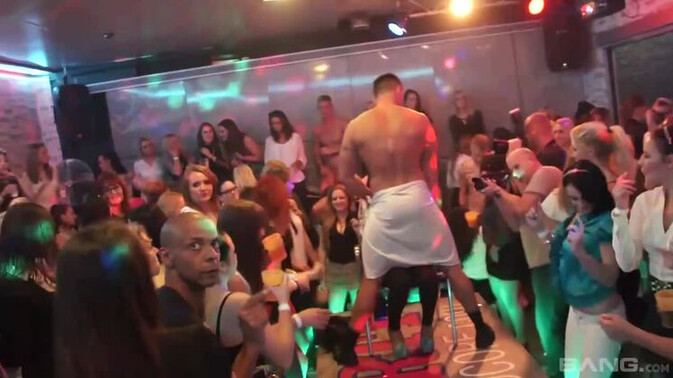 BANG.com - Handjobs and Blowjobs Galore Between milfs at the Wild Party / 22.07.2021