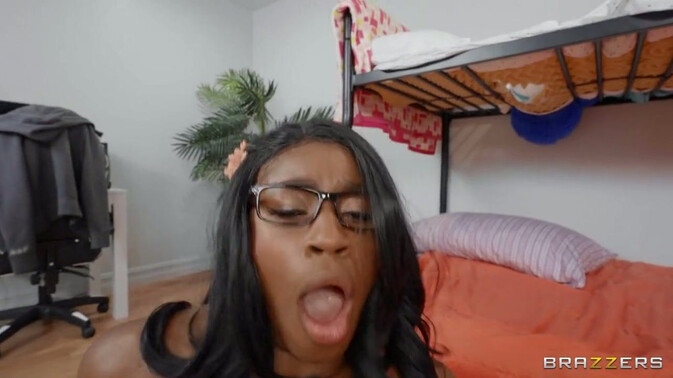 Brazzers - Van Wylde - Nicole Kitt - Big Cock, Bubble Butt, and Blowjob Fun / 13.07.2021