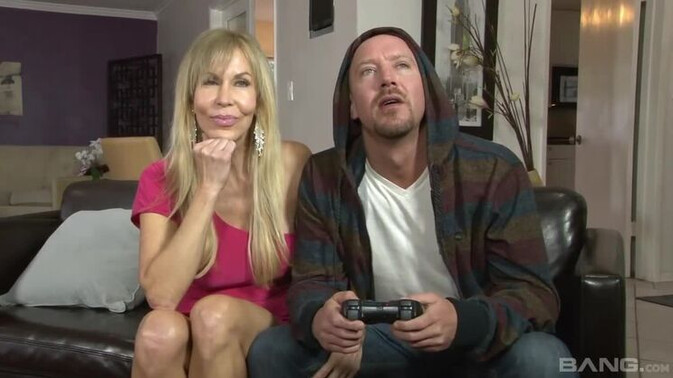 BANG.com - Erica Lauren - Erica Lauren's Dirty Little Secret: Fucking Her Stepdaughter's Boyfriend / 09.07.2021