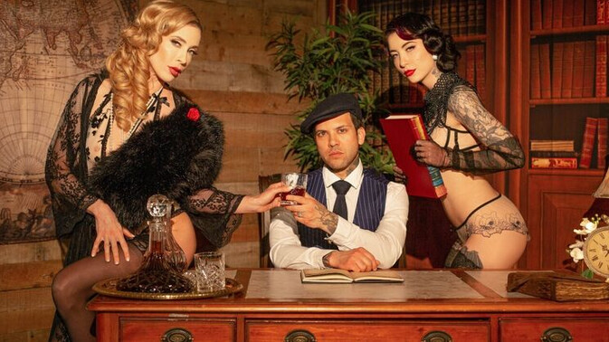 Brazzers - Aiden Ashley - Charlotte Sartre - Small Hands - Hands On with Small Hands / 10.06.2021