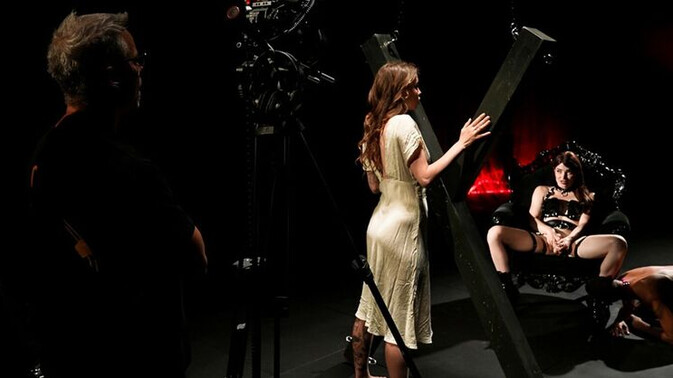 Rocco Siffredi - Natalie Mars - Rocco Siffredi - Eden Ivy - Damien Soup - Mirko Filippi - Anal & Blowjob Action with Natalie Mars and Rocco Siffredi - Behind the Scenes / 14.07.2022