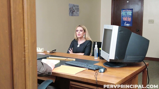 Perv Principal - Sergeant Miles - Vivianne DeSilva - Her Last Resort: A Blowjob to Stay / 22.06.2022