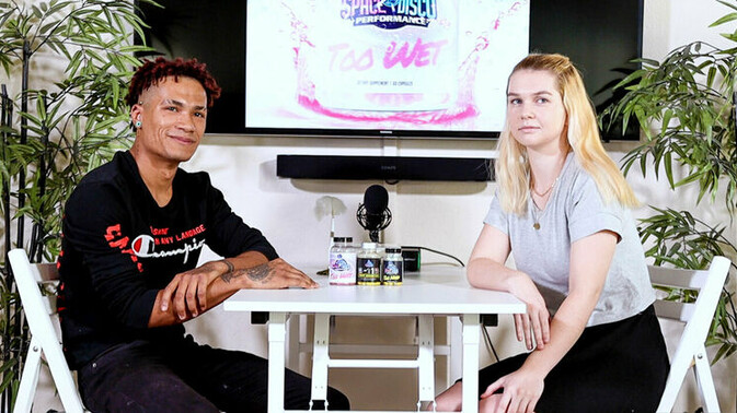 Hot Guys Fuck - Layla Quinn - Martavis Ray - Big Cock Martavis Ray Takes on Busty Teen Layla Quinn / 13.05.2021