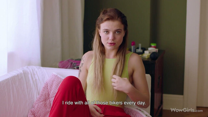 Wow Girls - Hazel - Hazel Plays With Her Sex Toys / 23.05.2022