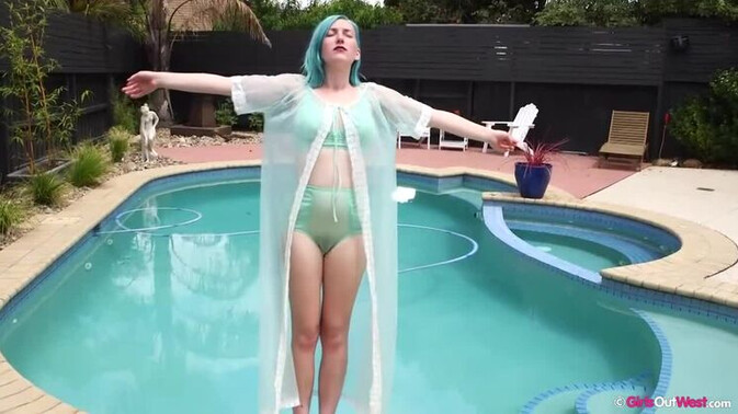 Girls Out West - Arial - Arial's Bushy Tragedy Unfolds / 14.05.2021