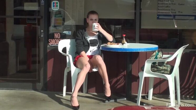 FTV Girls - Kasey - Kasey's First Solo Porn Adventure / 08.05.2021