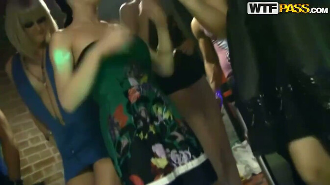 College Fuck Parties - Eric - Sofie - Zara - Amber Daikiri - Denis - Nicoline Yiki - Edik - Cosette Ibarra - Annika Seren - Artur - Ruth Folwer - pinky june - Hot Amateur Blonde and Brunettes Wear Stockings and Heels! / 04.05.2021