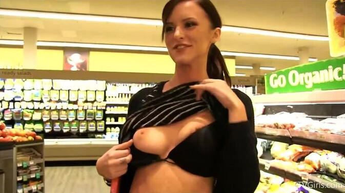 FTV Girls - Jayden - Jayden's Fetish Fingering in a Nudist Setting 6 / 05.05.2021