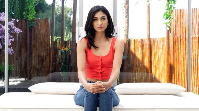 Net Video Girls - Reina - Cumshot Queen Reina's Audition Tape / 18.04.2022