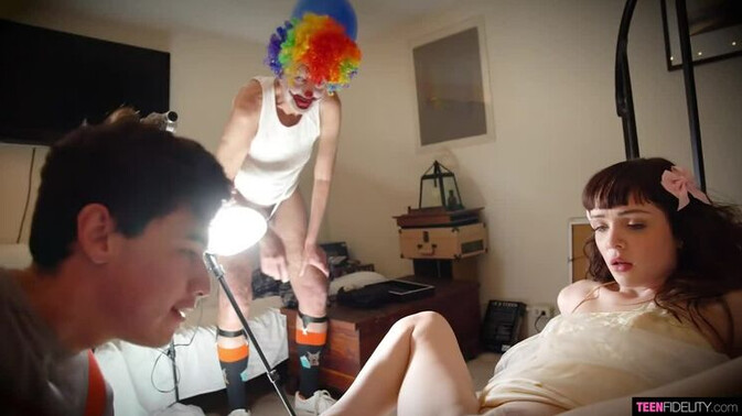 Teen Fidelity - Aliya Brynn - Big Cock Morning Sex with Aliya Brynn / 02.05.2021