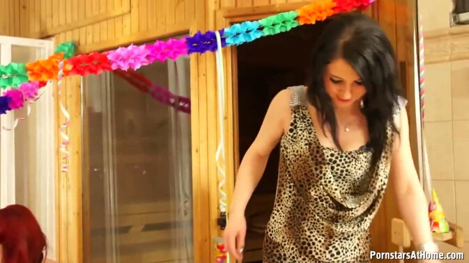 Tainster - Redhead Rendezvous and Hot Party Favors 1 / 21.04.2021