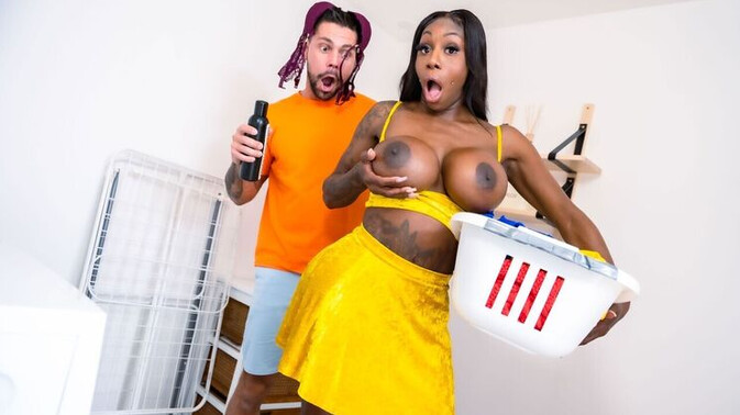 FakeHub Originals - Angelo Godshack - Ebony Mystique - Angelo's Big Cock for Ebony's Panties / 31.03.2022
