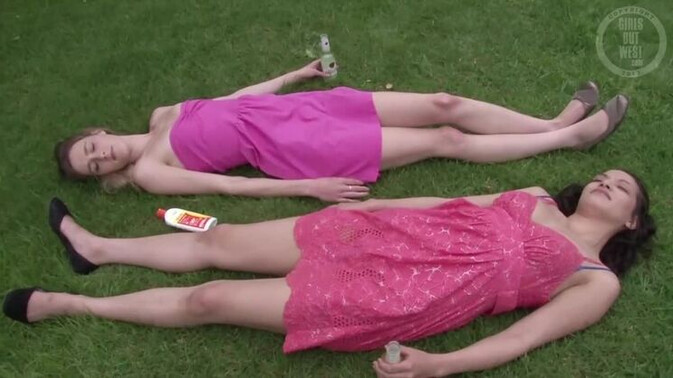 Girls Out West - Celine Tello - Celine And Tello: Outdoor Lesbian Action BTS / 11.04.2021