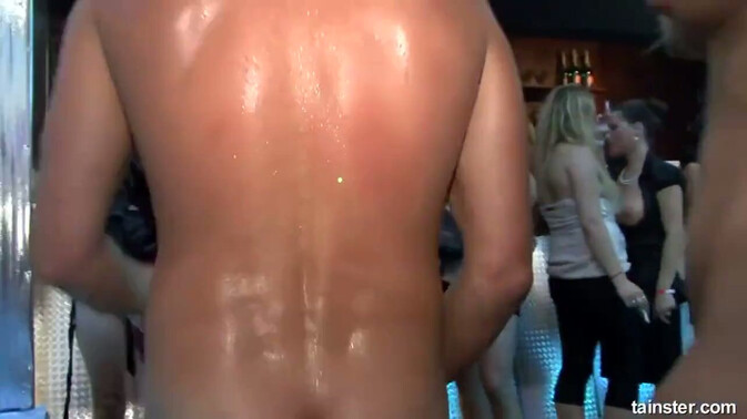 Tainster - Laura Crystal - Katy Sweet - Nessa Devil - Paris Diamond - Leony aprill - lellou - gioia biel - Cameron Ferera - Jane1 - Lellou and Friends in Stockings and Lingerie for a CFNM Party / 10.04.2021