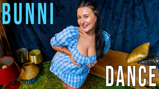 Girls Out West - Bunni - Big Tits, Big Ass, Big Solo Tease / 26.01.2024