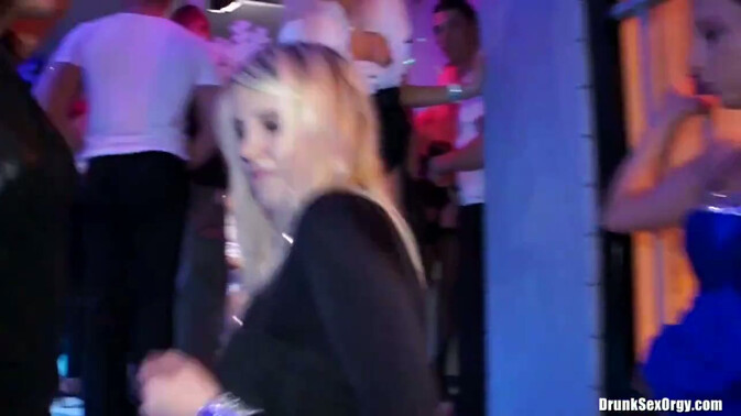 Tainster - Erica Fontes - Dina - Rihanna Samuel - Leony aprill - melanie crush - Dorina Gold - Crystalis - Zuzana Zeleznovova - Lesbian MILFs Get Down in Winter Fuck Jam / 04.04.2021