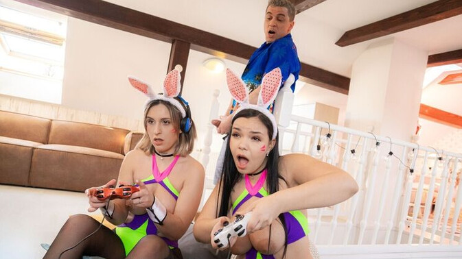 Fake Hostel - Steve Q - Sofia Lee - Myss Alessandra - Fucking Busty Lesbian Sluts in POV / 31.03.2021