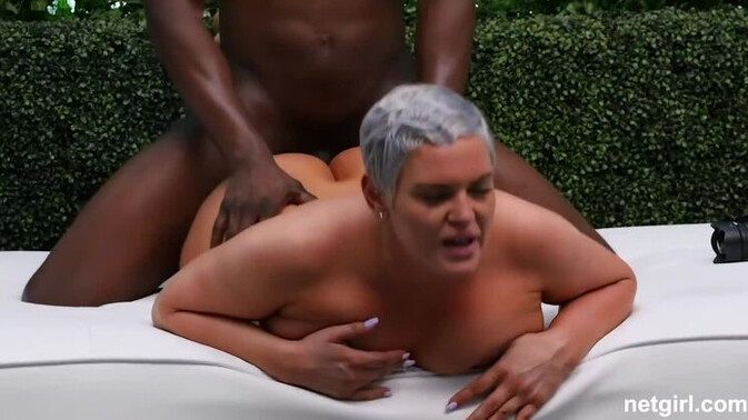 Net Girl - Sara - Sara's Big Tits Get Attention from Ara and Kaden / 12.02.2022