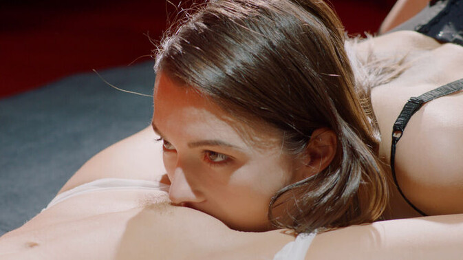 Ultra Films - Alexis Crystal - Hayli Sanders - European Hotties Engulf in Lesbian Lust / 16.11.2021