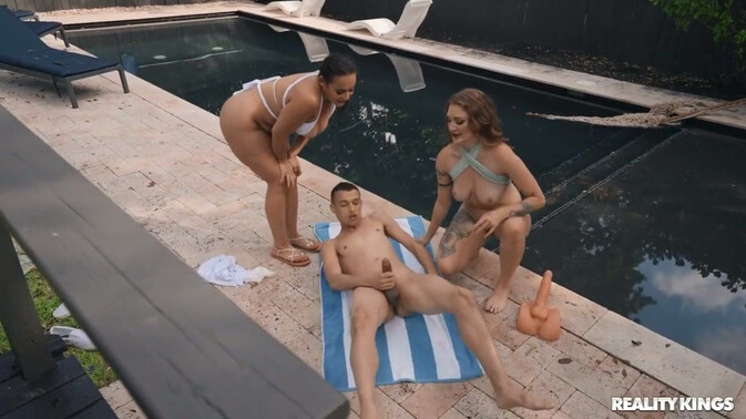 RK Prime - Aria Kai - Carmela Clutch - Johnny Love - Latina Lovemaking with Aria, Carmela, and Johnny / 18.11.2021