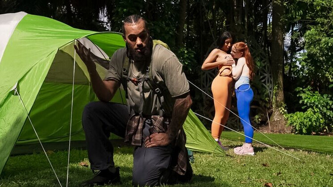 Crazy College GFs - Amy Quinn - James Angel - Roxie Sinner - Tattooed Temptress Gets Naughty in the Woods / 11.01.2024