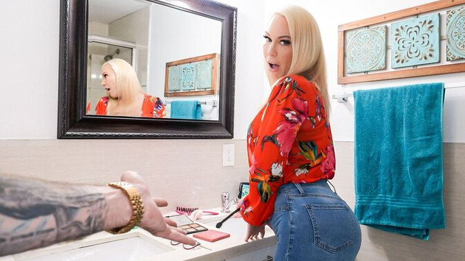 My Pervy Family - Mellanie Monroe - Nade Nasty - Blonde Bombshell's Rush Hour / 09.10.2023