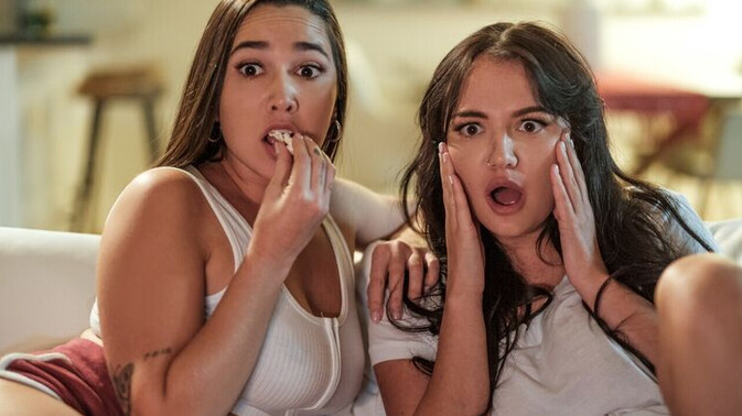 Sweet Heart Video - Karlee Grey - Charlotte Cross - Tattooed Lesbians Get Freaky on Movie Night / 17.08.2020