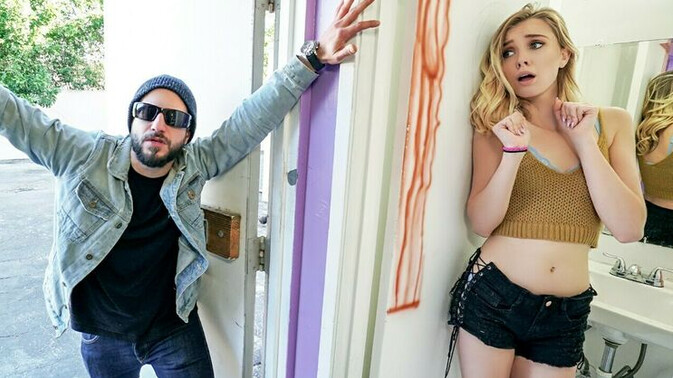 Stranded Teens - Tony Rubino - Haley Reed - Shaved and Ready for a Quickie / 05.06.2018